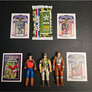 Vintage Gi Joe Hasbro Action Figures Lot with Near Mint Card fresh from Pack pac